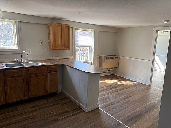 2nd image of 41 Beech St #6