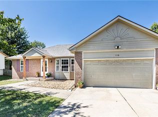 1116 NE Green St, Lees Summit, MO 64086