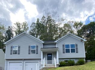 6 Howard Cir, Fredericksburg, VA 22405