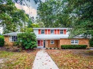 903 Honeysuckle Ln, Cape May, NJ 08204