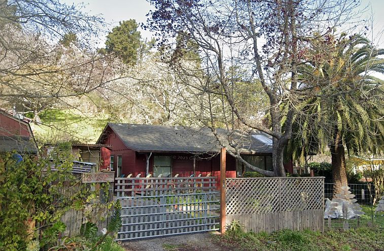 1st image of 18 Park Ave