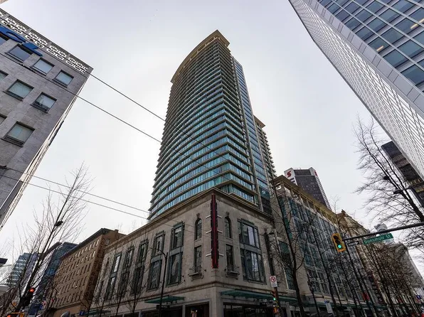 610 Granville St #1906, Vancouver, BC V6C 3T3
