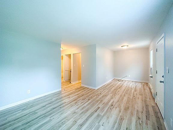 4th image of 2838 N Denny St