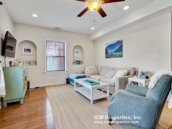 3rd image of 4637 N Wolcott Ave #1