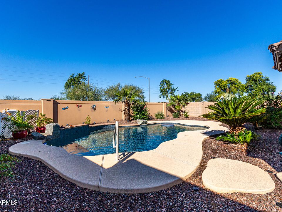 1st image of 4620 S HASSETT --