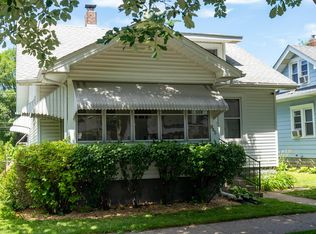 845 Rose Ave E, Saint Paul, MN 55106