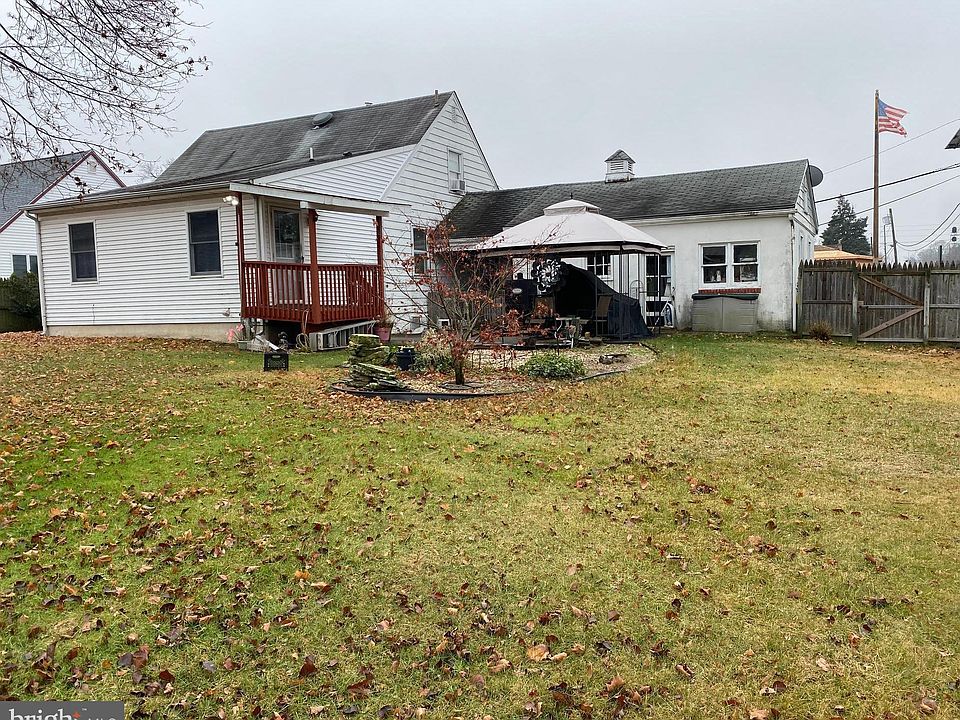 2nd image of 14 Baird Ave