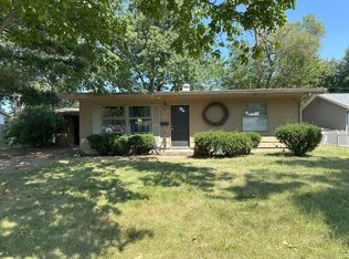 3237 Oxford Ln, South Bend, IN