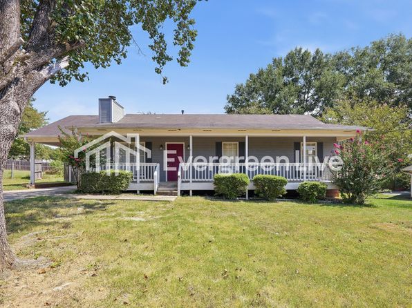 104 Dolphin Ct