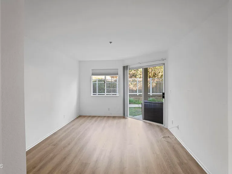 5805 Oak Bend Ln #208 — Photo 7
