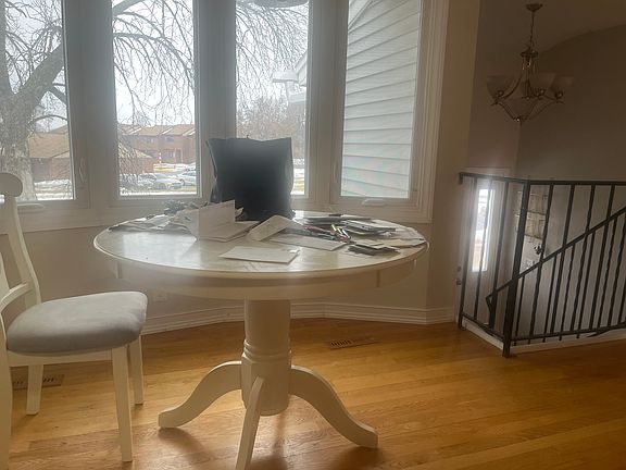 Kitchen Dining Space