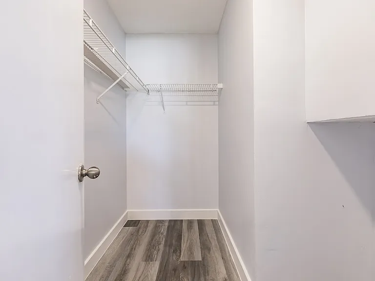 11065 Waterford Ave — Photo 26