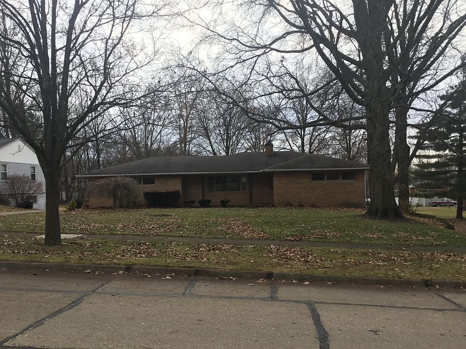 1st image of 127 E Good Ave