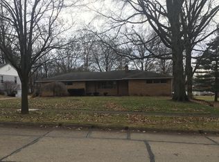 127 E Good Ave, Wadsworth, OH 44281