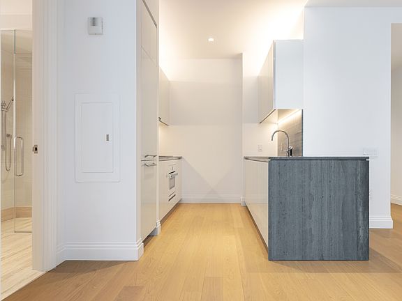 4th image of 1 Wall St APT 1710