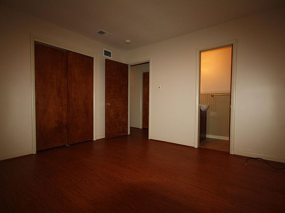 5th image of 6910 Burton Dr