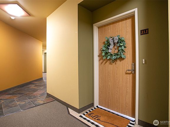3rd image of 512 Darby Drive #212