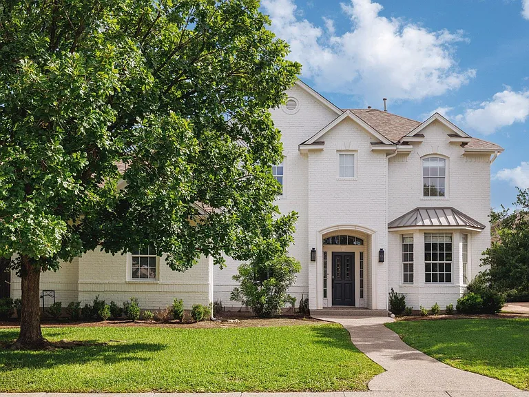5512 Ballenton Ln — Photo 1