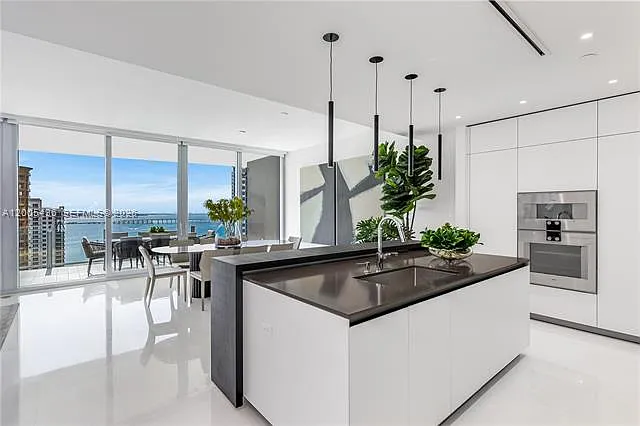 300 Biscayne Boulevard Way #2802E — Photo 36