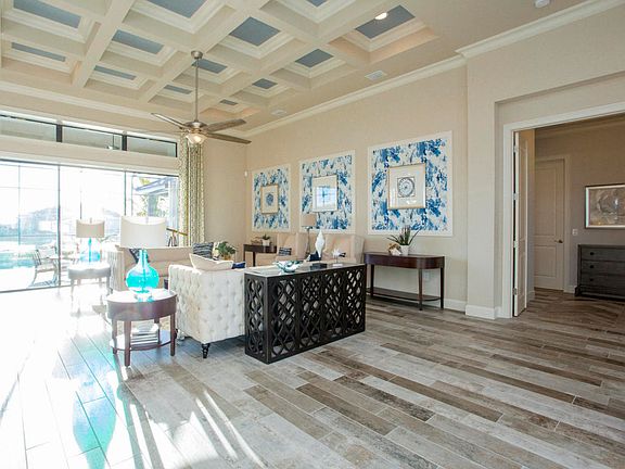 5th image of 7922 Barrosa Cir