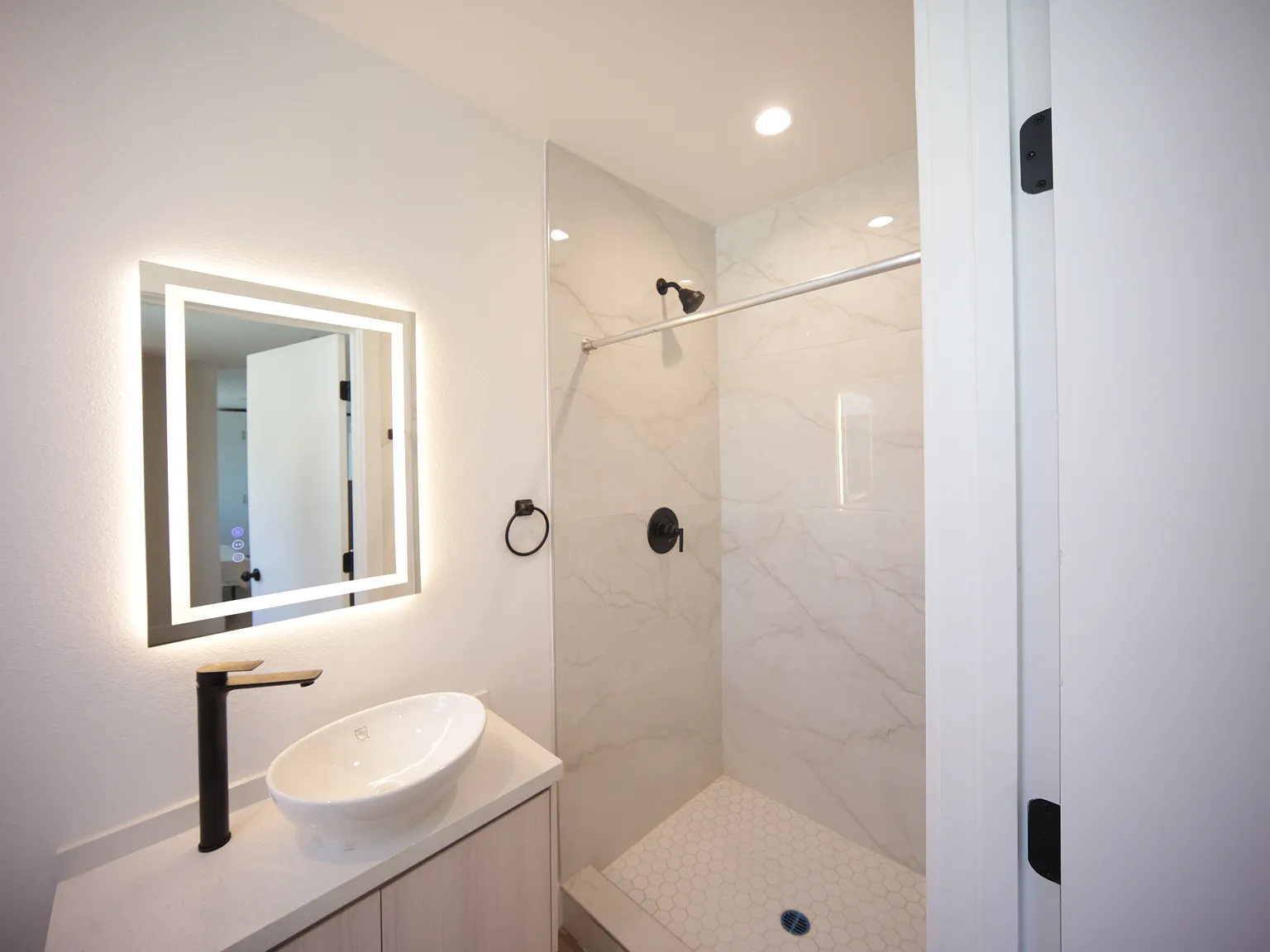 Studio, 140 sqft, $2,000 — Photo 4