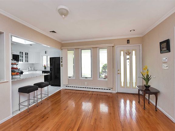 2nd image of 584 Bellmore Ave