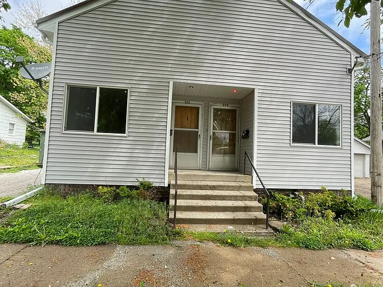 515 Mamie Eisenhower Ave — Photo 1