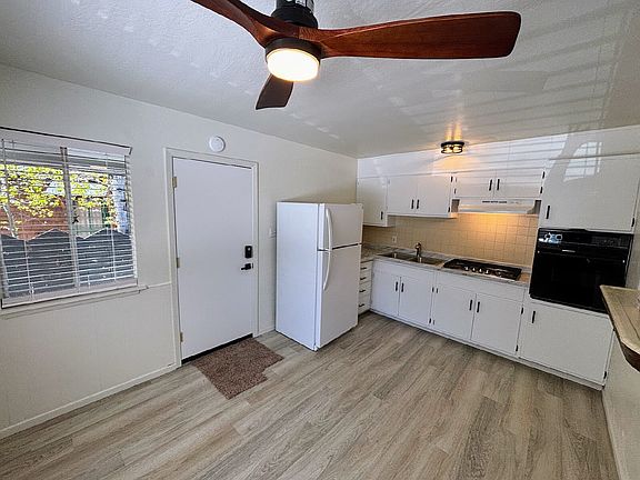 5th image of 4091 Greenwood Rd #1