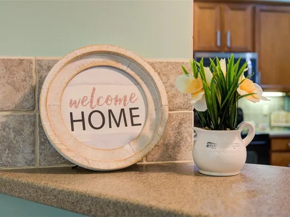 11240 S Summit St APT 1302, Olathe, KS 66215