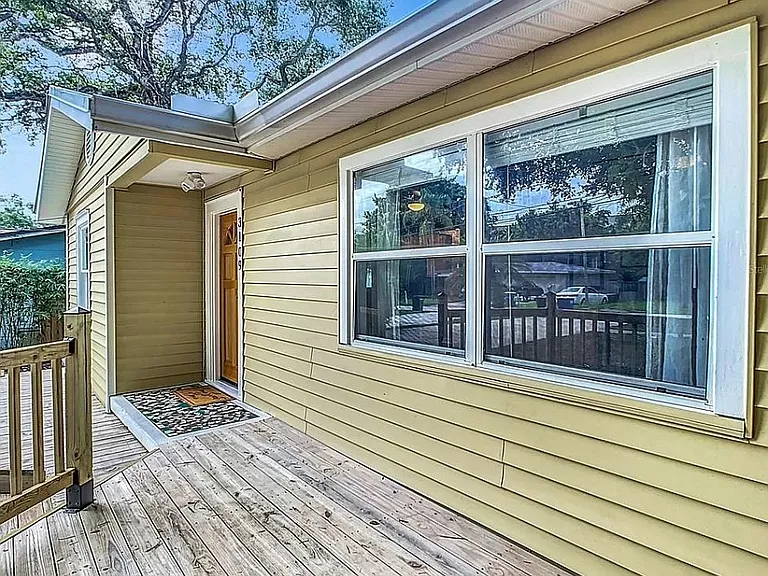 3109 Johns Pkwy — Photo 6