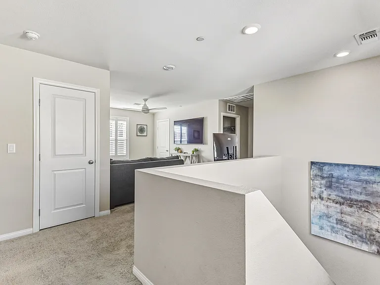 5390 Robinera Ct — Photo 16