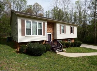 2900 Weisner Ct, Winston Salem, NC 27127