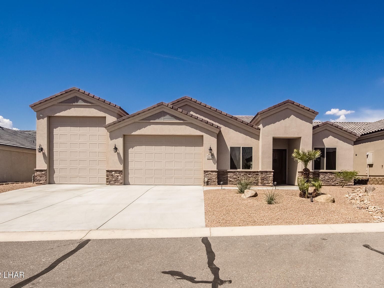 1817 E Savannah Bnd, Lake Havasu City, AZ 86404 | Zillow