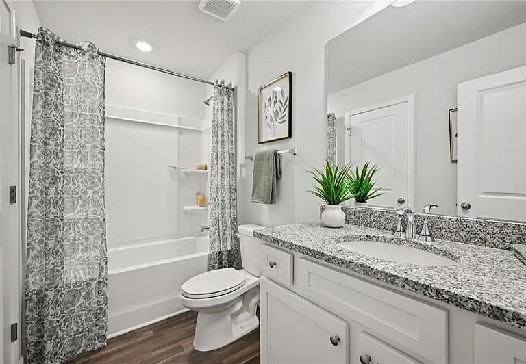 405 Lanier Cir — Photo 33