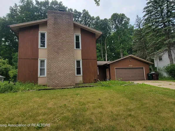 2829 Victor Ave, Lansing, MI 48911