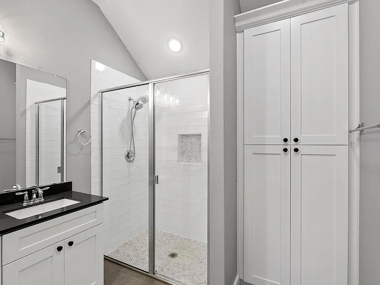 203 E Salty St — Photo 28