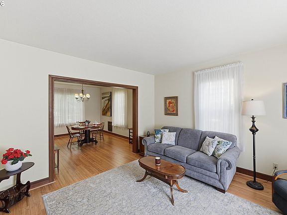 2nd image of 1072 Elrod Ave
