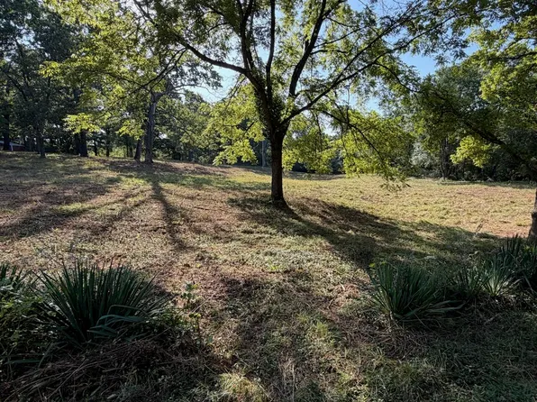 000 County Road 393 W, Thayer, MO 65791