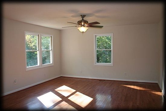2nd image of 447 High Rock Shores Dr