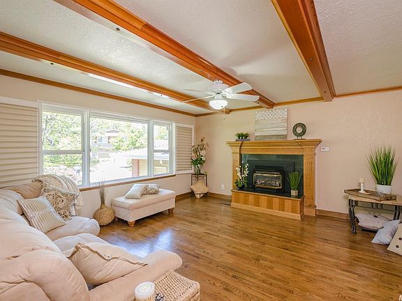 4th image of 2966 Richardson Cir