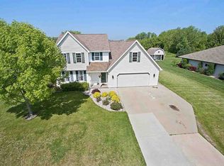 3347 Bay Heights Dr, Green Bay, WI 54311