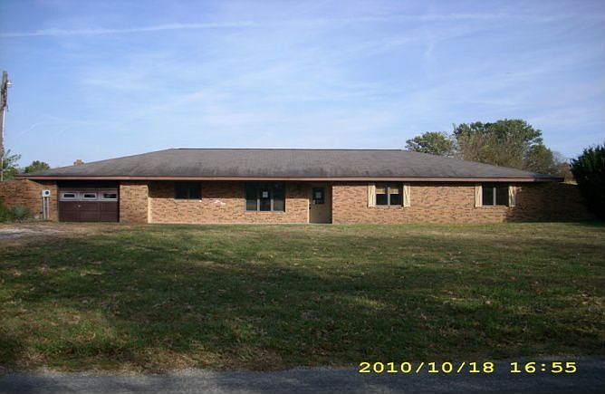 1st image of 3051 N County Road 1000 E
