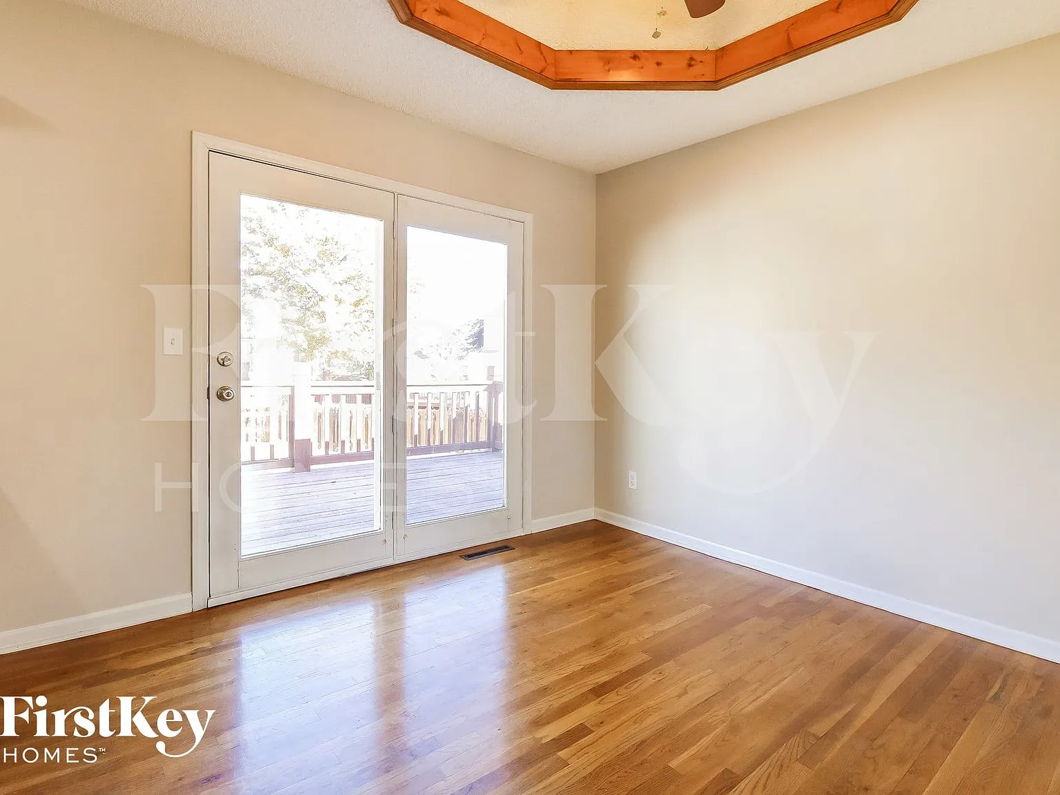 3 bed, 2.0 bath, 1671 sqft, $2,445 — Photo 4