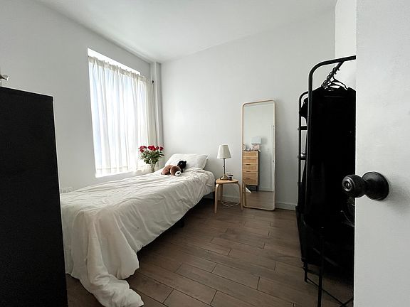 4th image of 685 Saint Marks Ave APT 2F