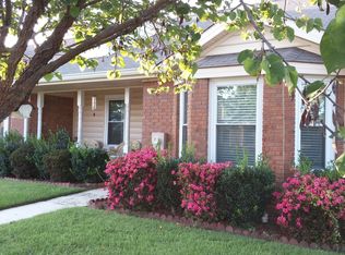 320 Williamsburg Ave, Warner Robins, GA 31088
