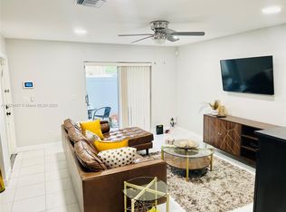 12661 SW 53rd St, Hollywood, FL 33027