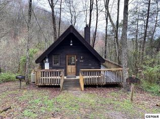 4054 Day Lily Way, Sevierville, TN 37876