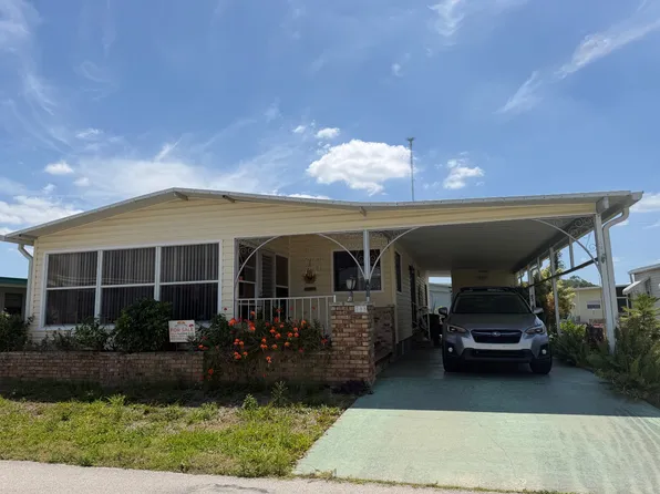 708 Brigantine Blvd, N Fort Myers, FL 33917
