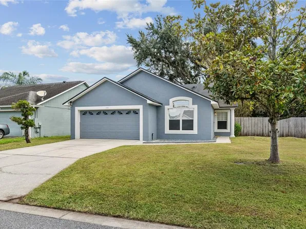 100 KELLY CIRCLE, SANFORD, FL 32773