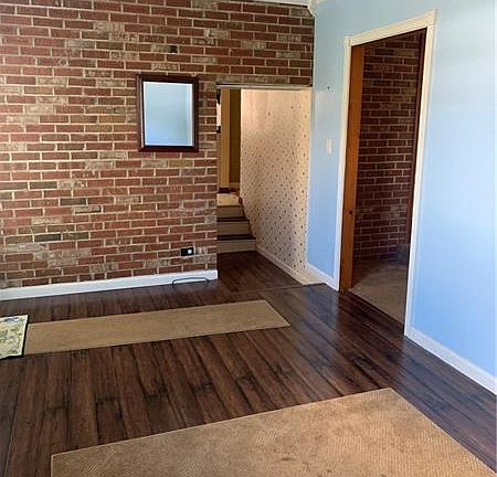 3rd image of 238 2nd St